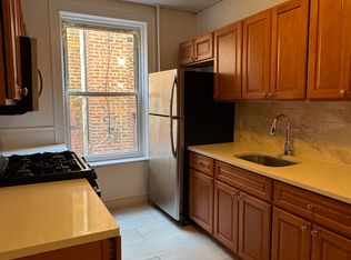 191-13 42nd Ave #1F, Flushing, NY 11358