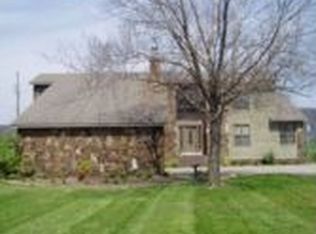 2160 N Center St, Fayetteville, AR 72701