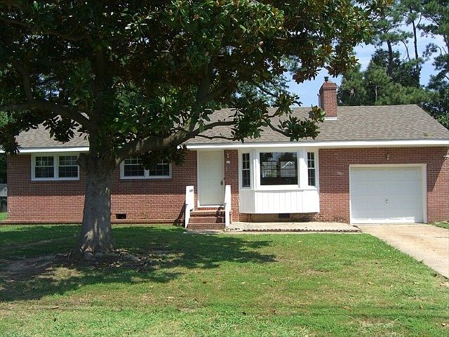 1st image of 60 Rexford Dr