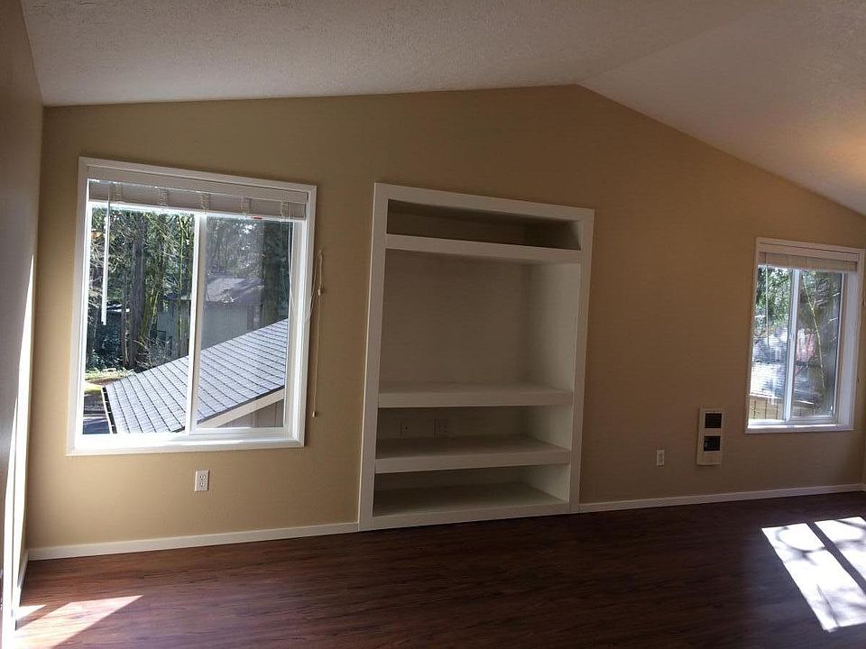entertainment area cable ready