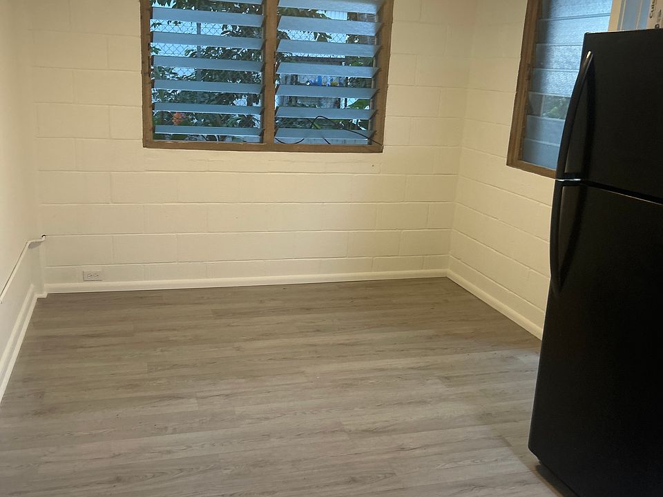 1st image of 2624 Maunawai Pl #9