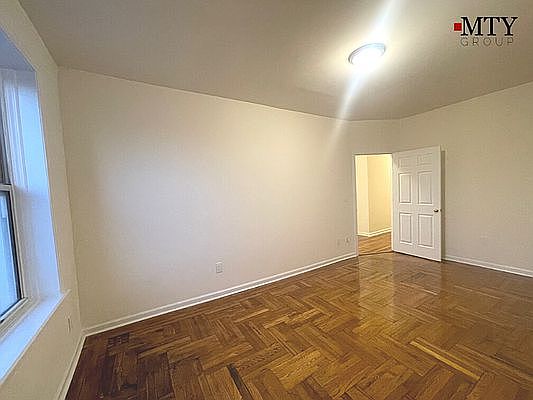 4th image of 41-01 67th St #34
