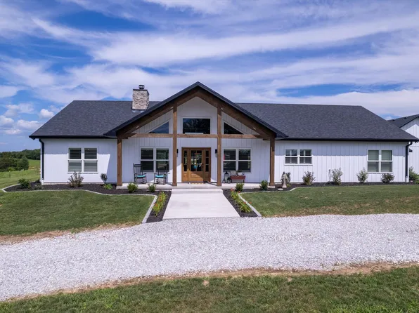 1074 Gideon Cave Road, Marionville, MO 65705