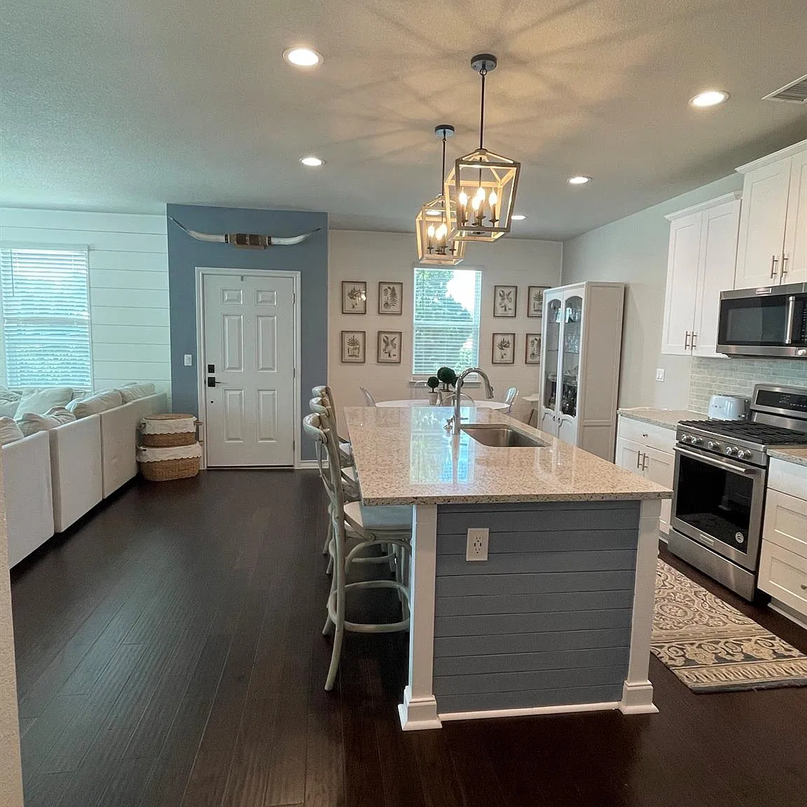 3 bed, 2.5 bath, 1572 sqft, $3,000 — Photo 4
