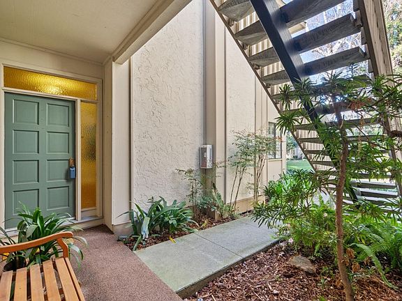 3rd image of 50 Horgan Ave APT 37