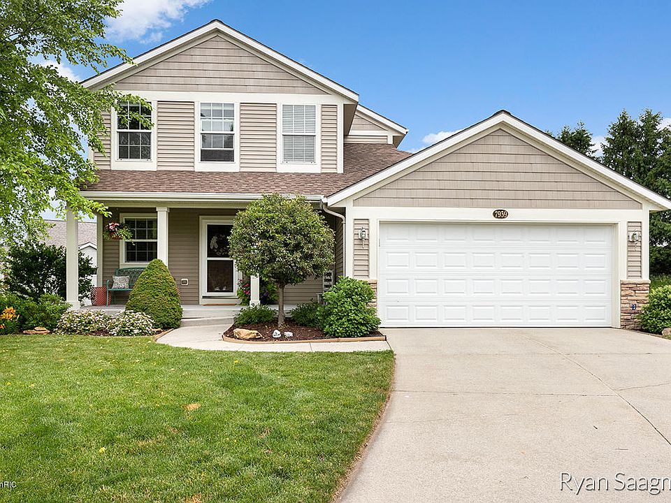 1st image of 7939 Brewer Woods Ct SE