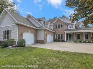 333 Red Maple Ln, Shepherd, MI 48883