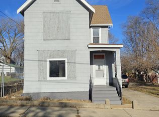 1917 W Starr St, Peoria, IL 61605