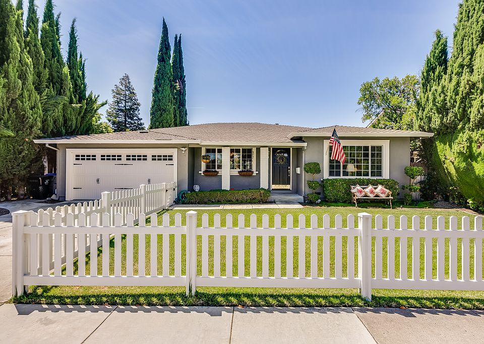 1st image of 274 Moraga Way