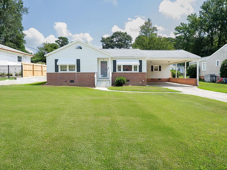 1st image of 24 Blythewood Dr