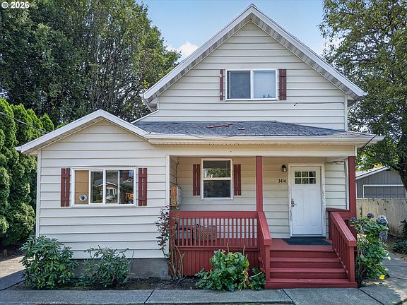 3rd image of 1414 SE Lambert St