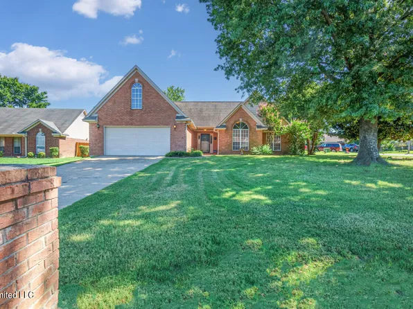 1191 Custer Dr E, Southaven, MS 38671