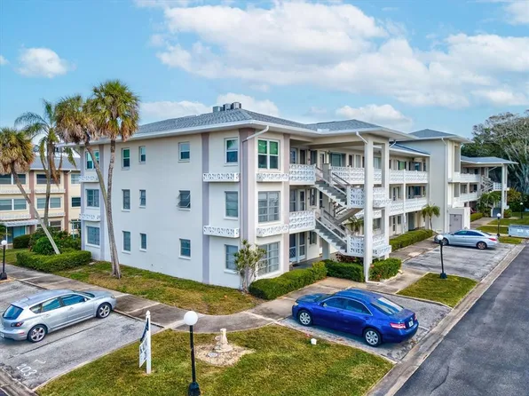1235 S Highland Ave #207, Clearwater, FL 33756