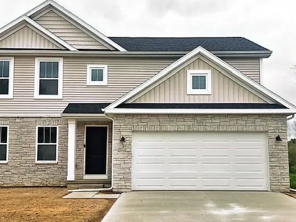 7377 River Rock Dr, Davison, MI 48423