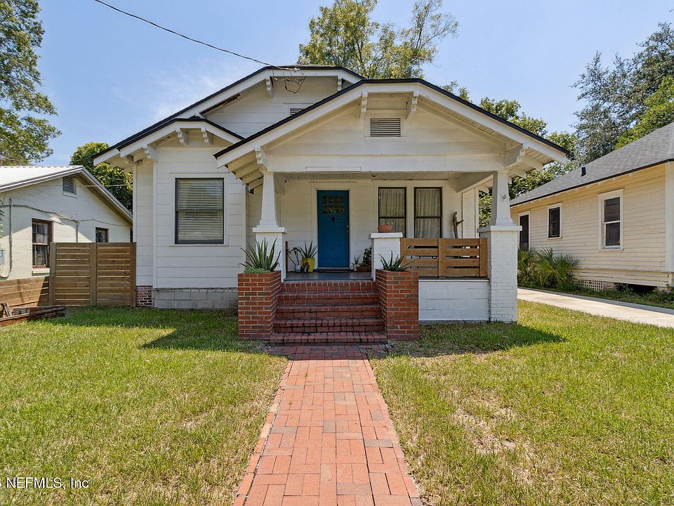1st image of 2974 GILMORE Street