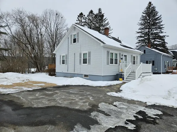 24 Bailey Avenue, Lewiston, ME 04240