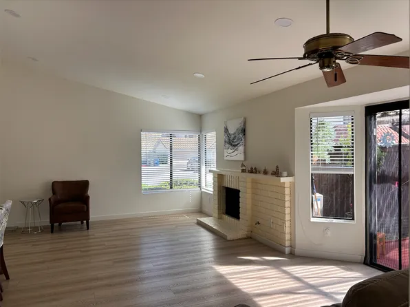 1561 S Diamond Bar Blvd, Diamond Bar, CA 91765