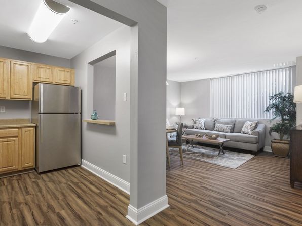 5802 Annapolis Rd #4-0115