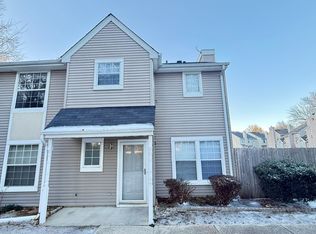 316 Rivers Ridge Cir, Newport News, VA 23608