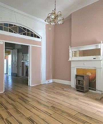 2nd image of 739 Austerlitz St #A
