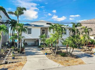 11631 Island Ave, Matlacha, FL 33993