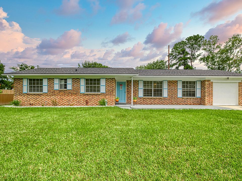 1st image of 1750 Papaya Dr N