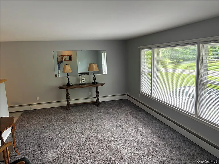 239 Vineyard Ave — Photo 8