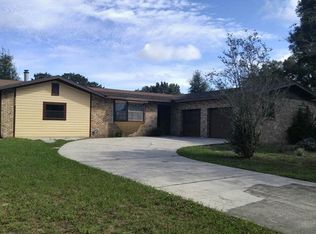 4898 County Road 118, Wildwood, FL 34785