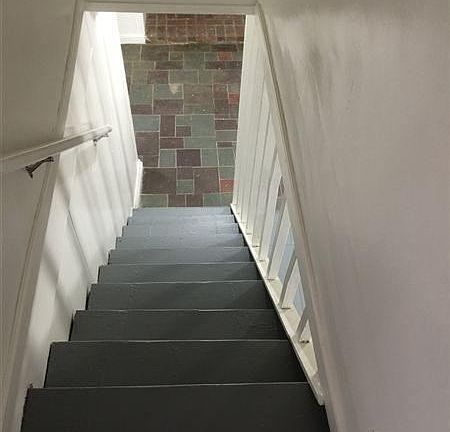 0006_447093484_large