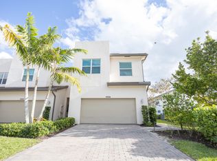 9006 Zevon Ct, Lake Worth, FL 33467