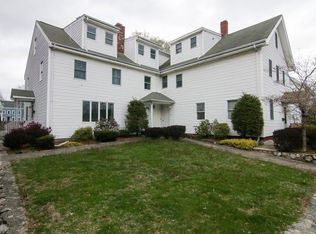 11 Highland St APT 3, Wakefield, MA 01880