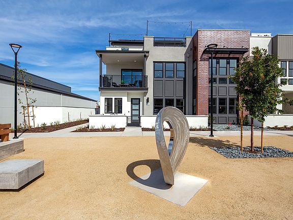 Rooftops Plan 1 First, Single-level Exterior