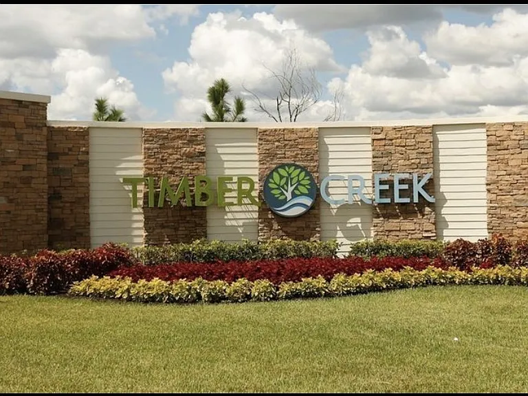 11350 Wintergreen Ln — Photo 2