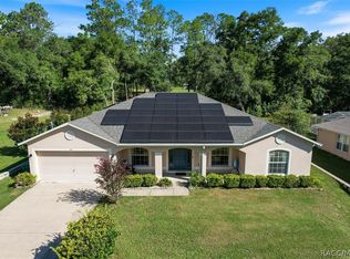 521 W Duquet Pl, Citrus Springs, FL 34434