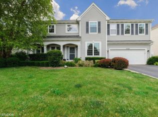 34304 N Stonebridge Ln, Grayslake, IL 60030