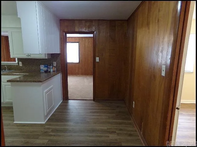 9700 Ithica Dr — Photo 6