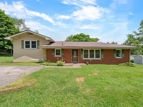 439 Smith St, Horse Cave, KY 42749