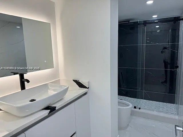 18071 Biscayne Blvd #1202 — Photo 14