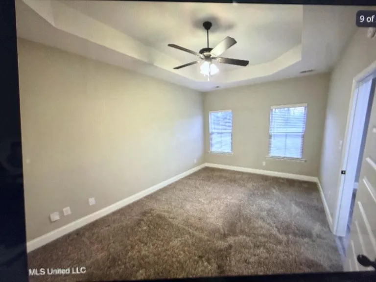 1107 Sabrina Dr — Photo 11