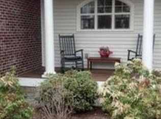 17 Lee Ann Dr, Milford, NH 03055