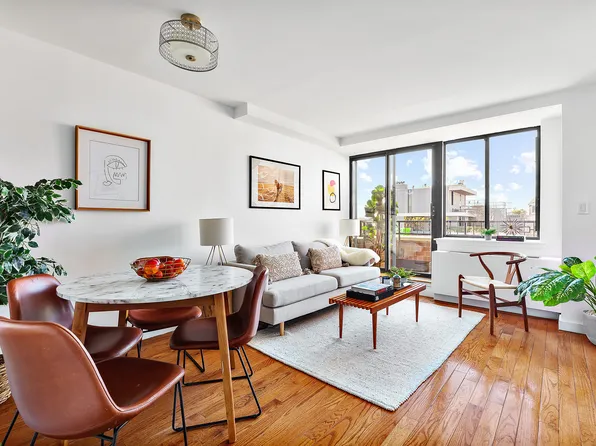 366 West 11th Street image 1 of 12