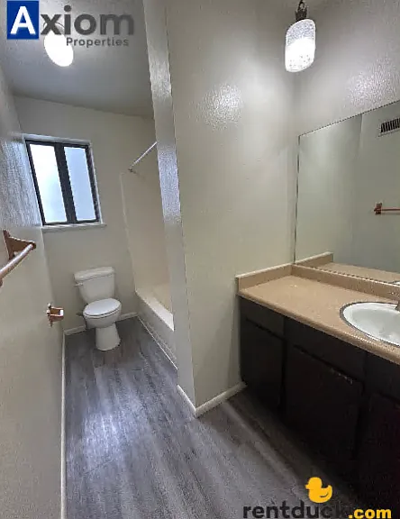 Fairway Estates Condominiums — Photo 28