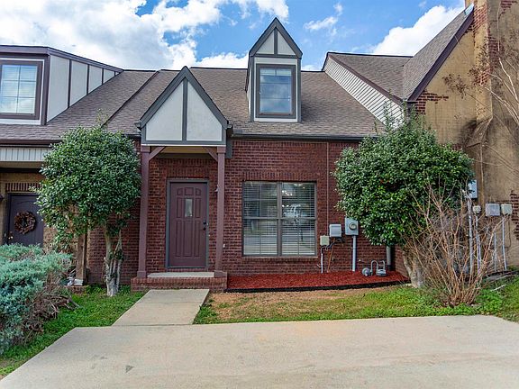 3rd image of 4137 Seabrook Ln #4137