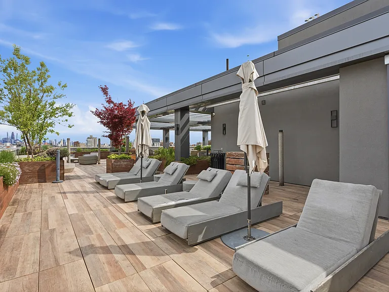 329 Gates Ave #308 — Photo 11
