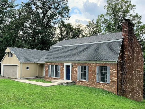 4728 Southern Hills Dr, Ashland, KY 41102