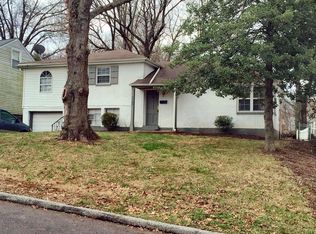 1145 N Harrison Ave, Saint Louis, MO 63122