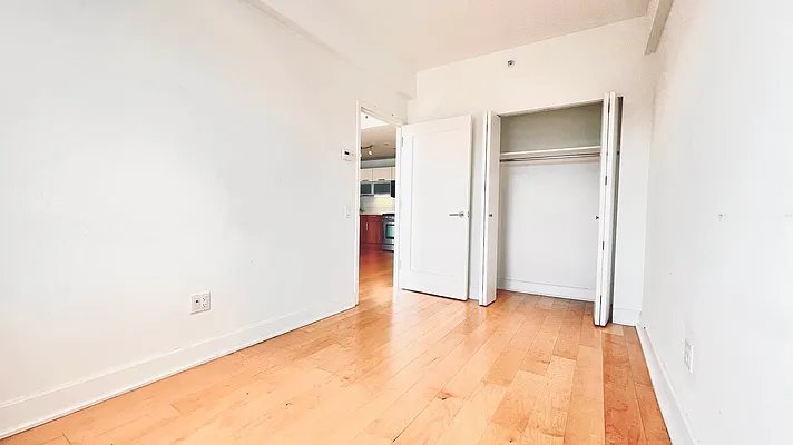 Rented by Home Ambassadors | media 12