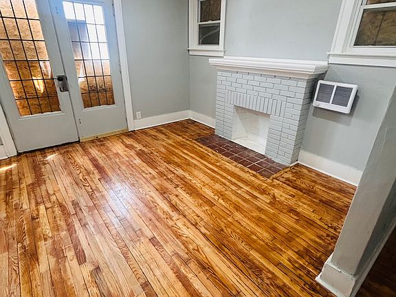 5th image of 16853 Log Cabin St #8