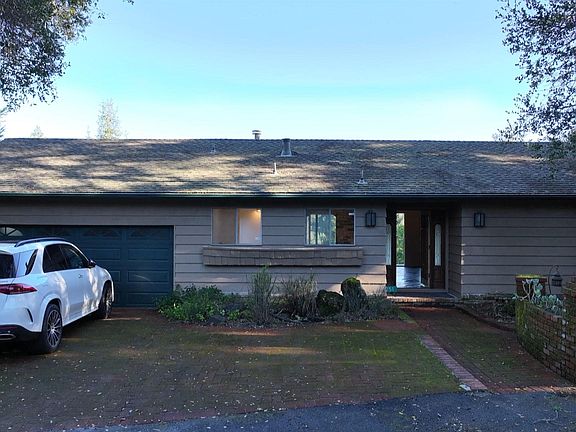 3rd image of 5051 Harrison Grade Rd