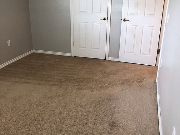 4th image of 205 W 17th St